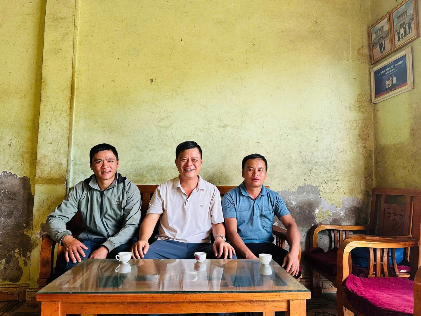 The author with his Dao guides Phàn Ngọc Tải and Châu A Goong